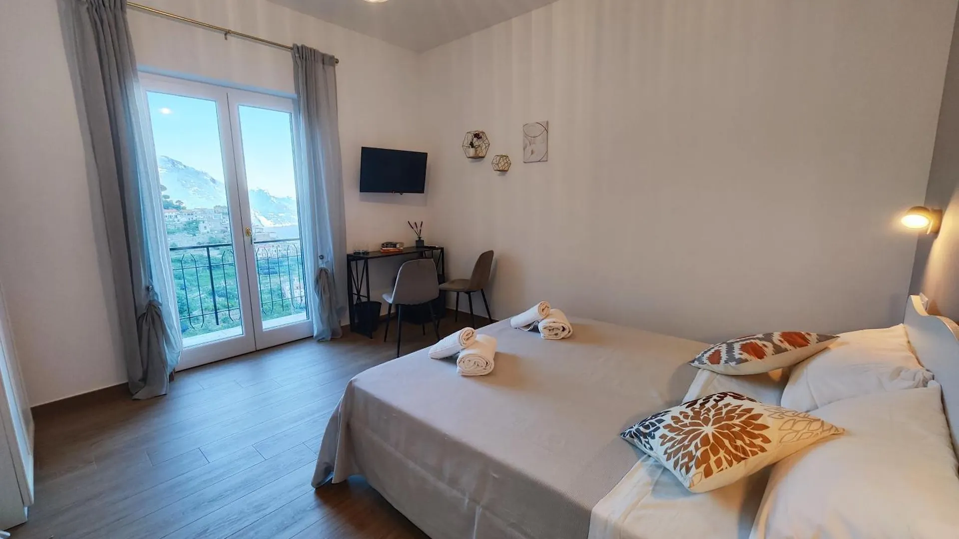 Malu B&B Amalfi Bed & Breakfast